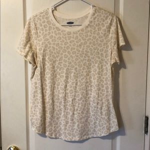 Leopard print Old Navy t-shirt